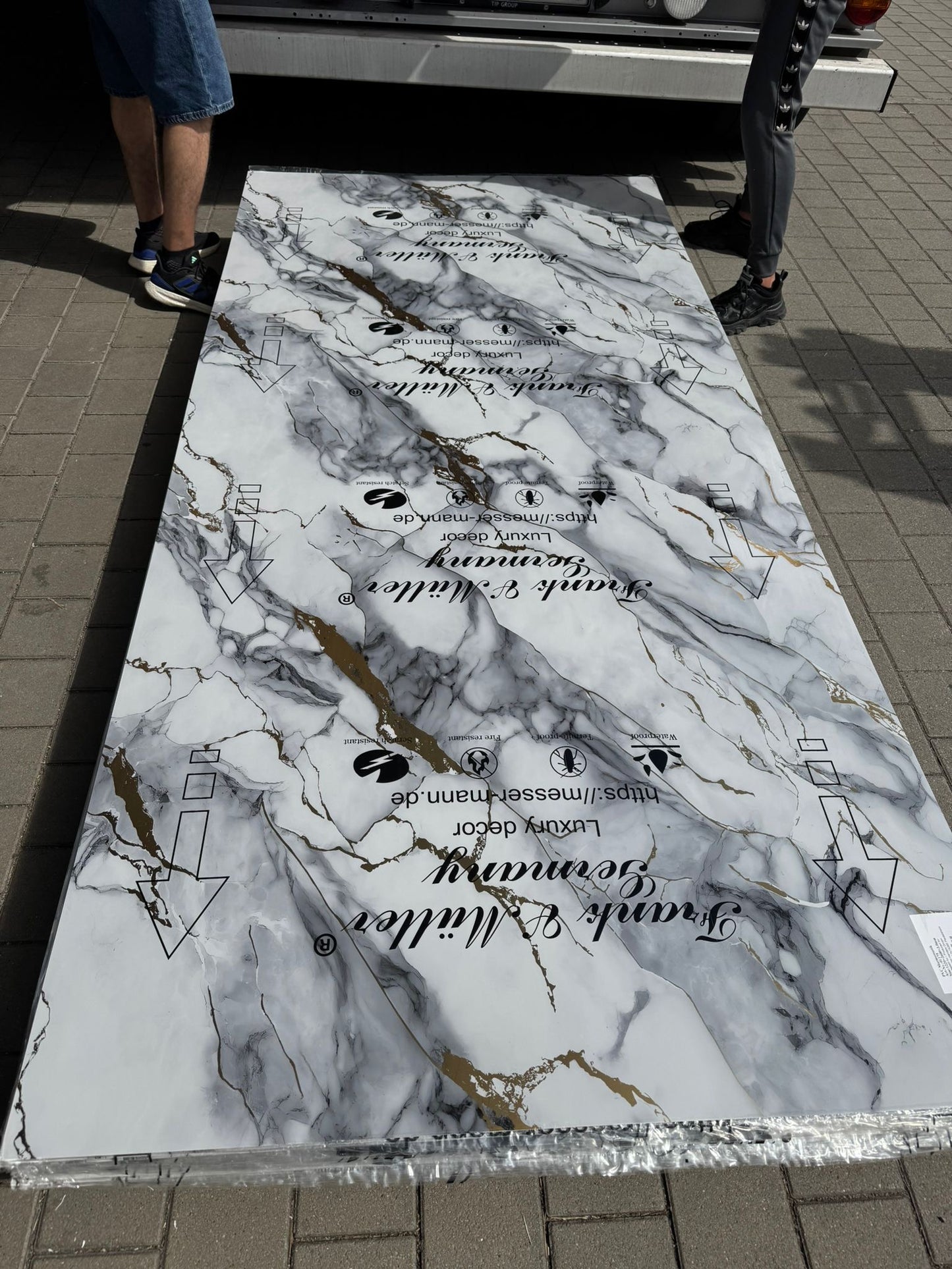 PVC Wandpaneele 260x122cm - 55 Farben verfügbar - 3mm stark